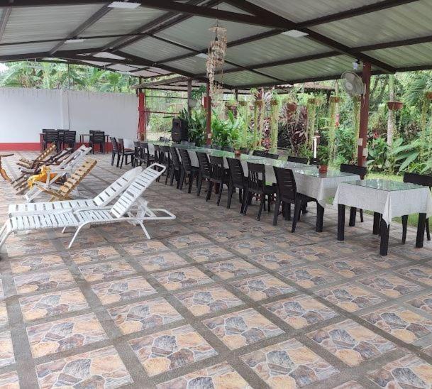 Sun Place Hosteria Las Tunas Exterior foto