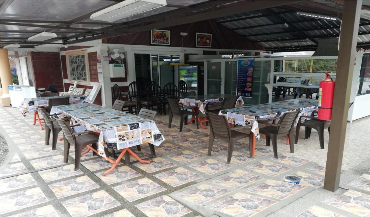 Sun Place Hosteria Las Tunas Exterior foto