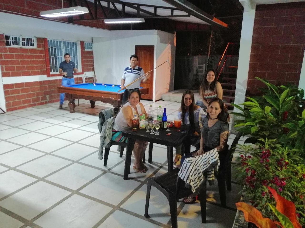 Sun Place Hosteria Las Tunas Exterior foto